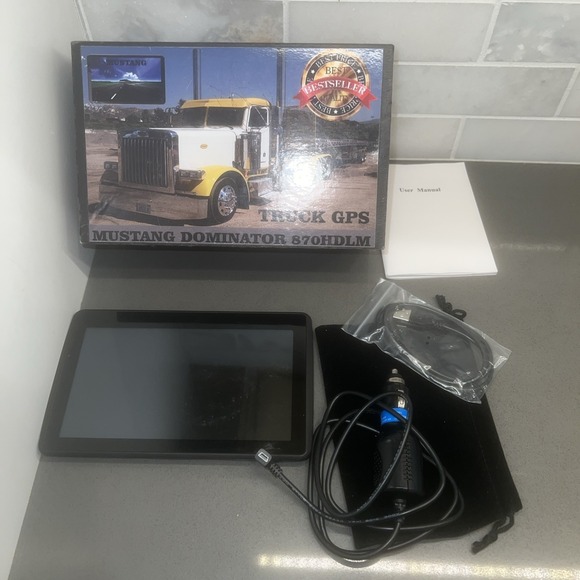 Mustang Other - This is a Mustang Dominator 870HDLM Truck GPS "NOT TESTED"